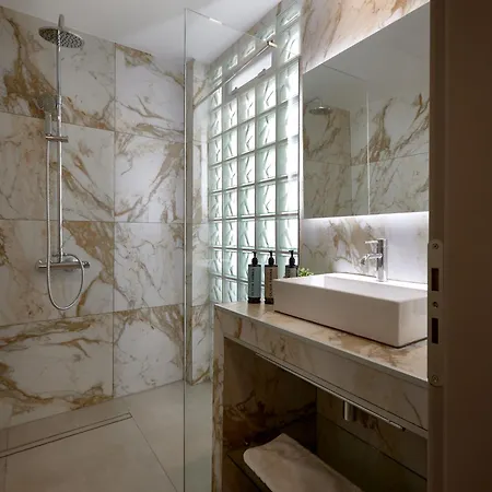 Athens City Suites *