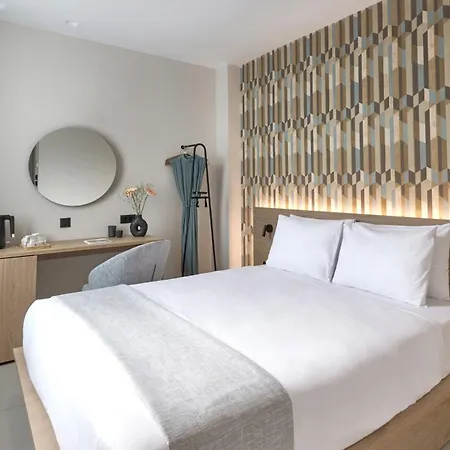 Athens City Suites *
